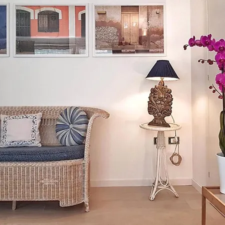 Le Serre Del Lido Bed & Breakfast